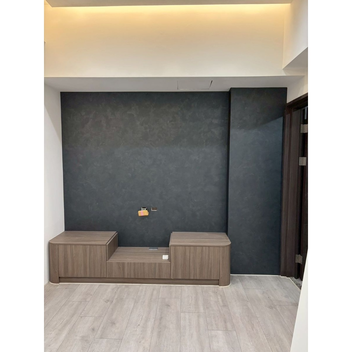 Ardore dark silver 518F